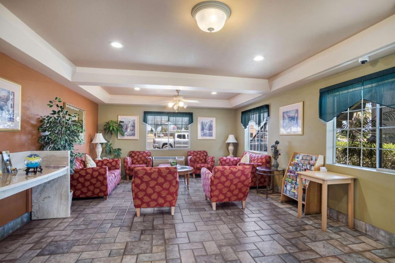 Surestay Hotel By Best Western Ukiah Exteriér fotografie